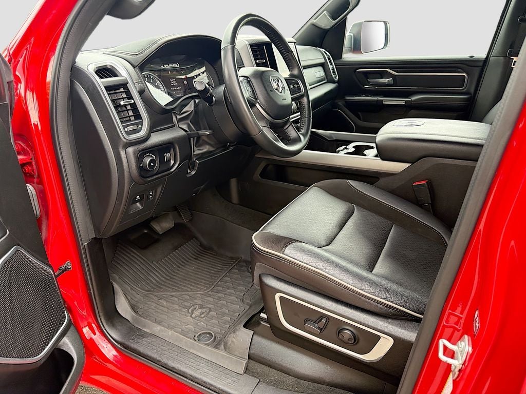 2023 RAM 1500 Laramie Crew Cab 4x4 5'7' Box