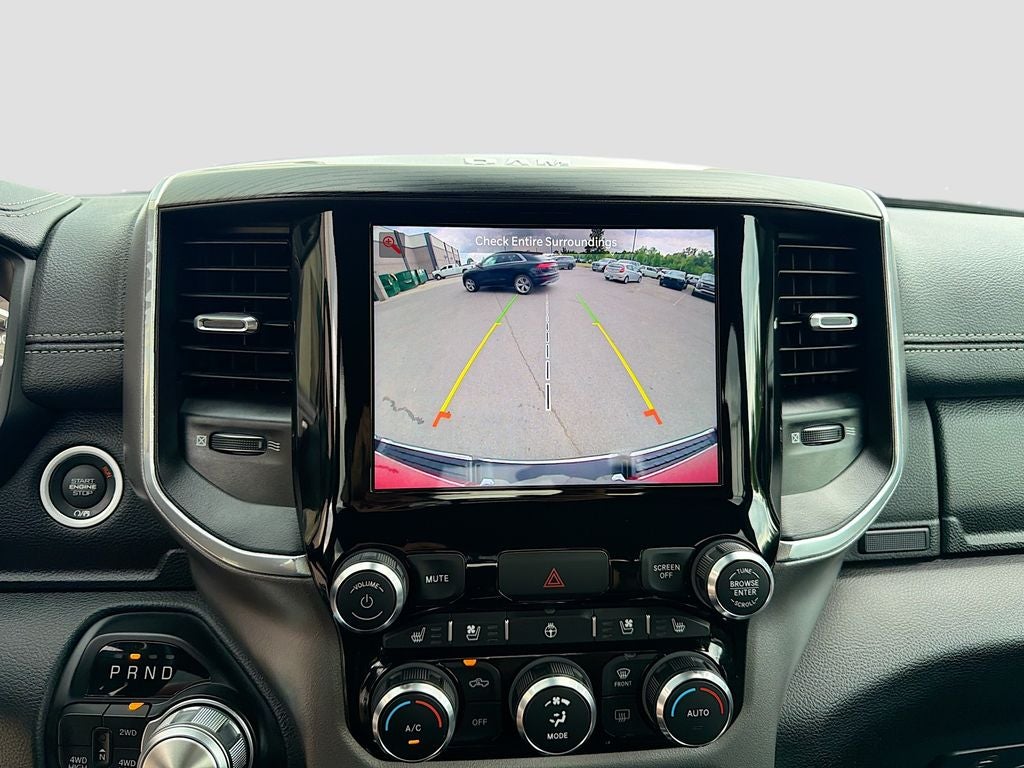 2023 RAM 1500 Laramie Crew Cab 4x4 5'7' Box