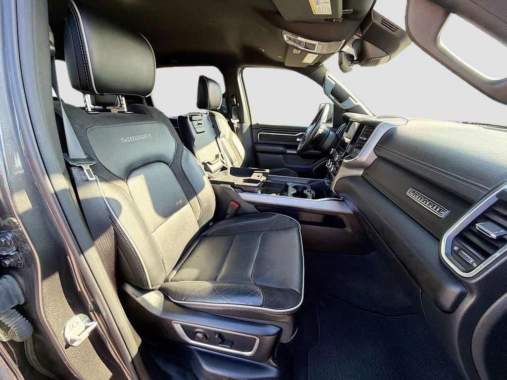 2024 RAM 1500 Laramie Crew Cab 4x4 5'7' Box