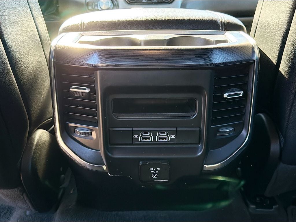 2024 RAM 1500 Laramie Crew Cab 4x4 5'7' Box