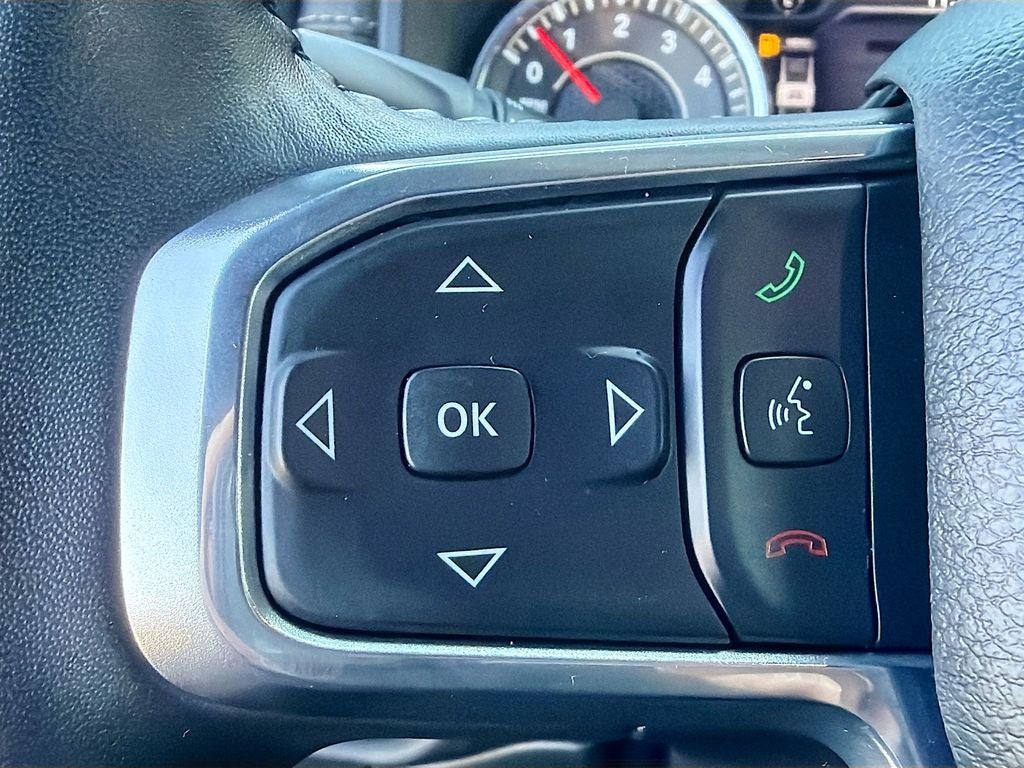 2024 RAM 1500 Laramie Crew Cab 4x4 5'7' Box