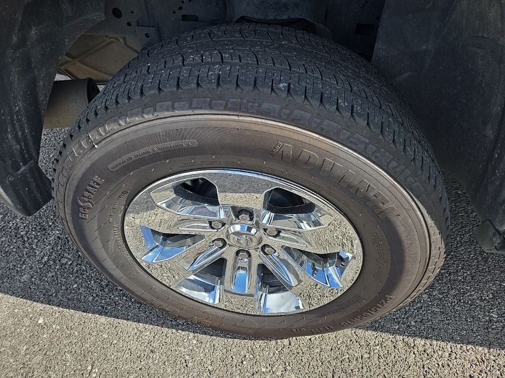 2024 RAM 1500 Laramie Crew Cab 4x4 5'7' Box