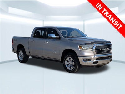 2023 RAM 1500 Laramie Crew Cab 4x4 5'7' Box