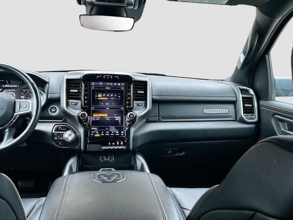 2023 RAM 1500 Laramie Crew Cab 4x4 5'7' Box