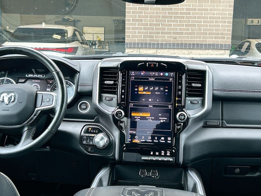 2023 RAM 1500 Laramie Crew Cab 4x4 5'7' Box
