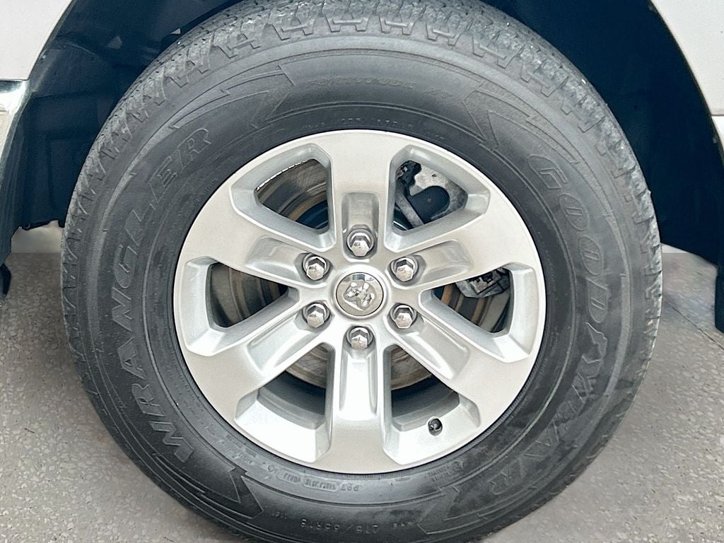 2023 RAM 1500 Laramie Crew Cab 4x4 5'7' Box