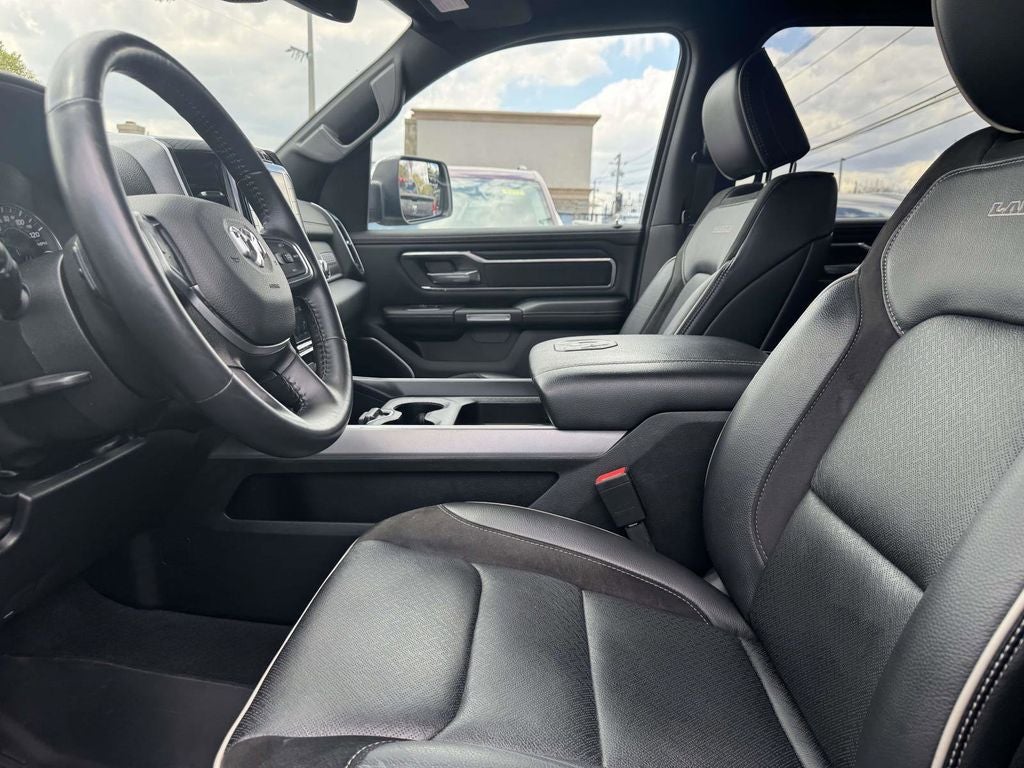 2023 RAM 1500 Laramie Crew Cab 4x4 5'7' Box
