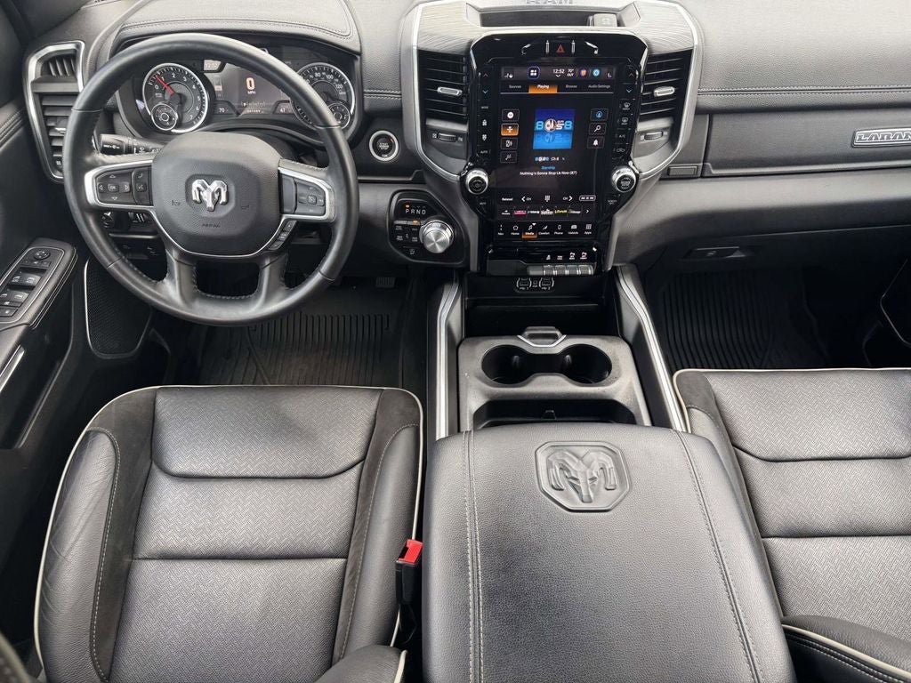 2023 RAM 1500 Laramie Crew Cab 4x4 5'7' Box