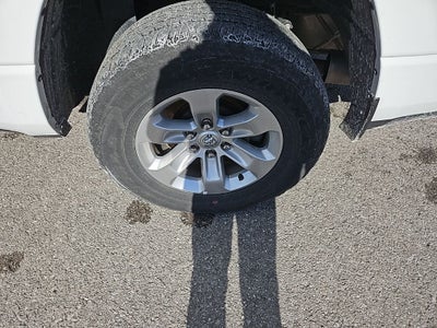 2024 RAM 1500 Laramie Crew Cab 4x4 5'7' Box