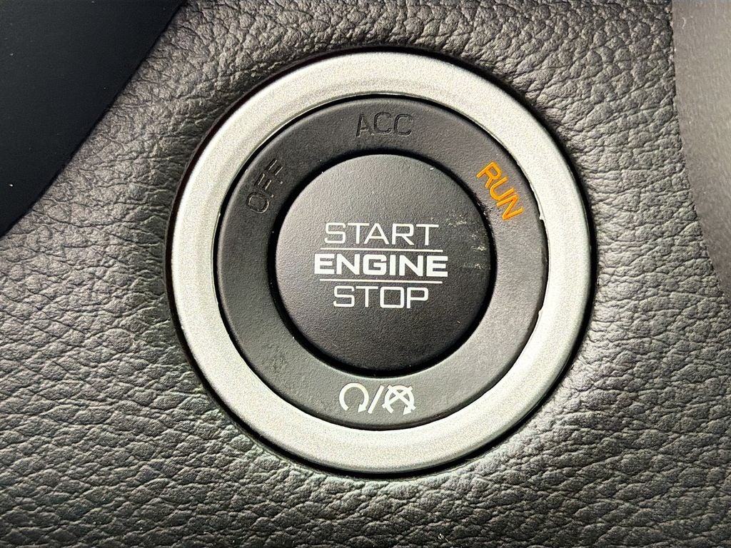 2024 RAM 1500 Laramie Crew Cab 4x4 5'7' Box