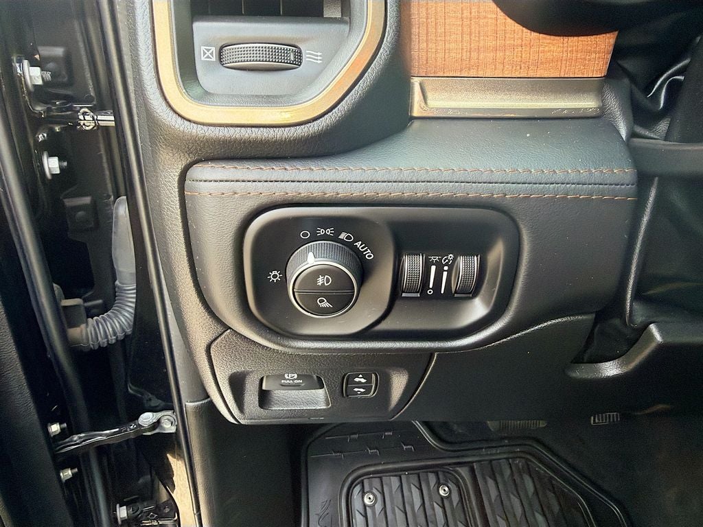 2024 RAM 1500 Limited Longhorn Crew Cab 4x4 5'7' Box