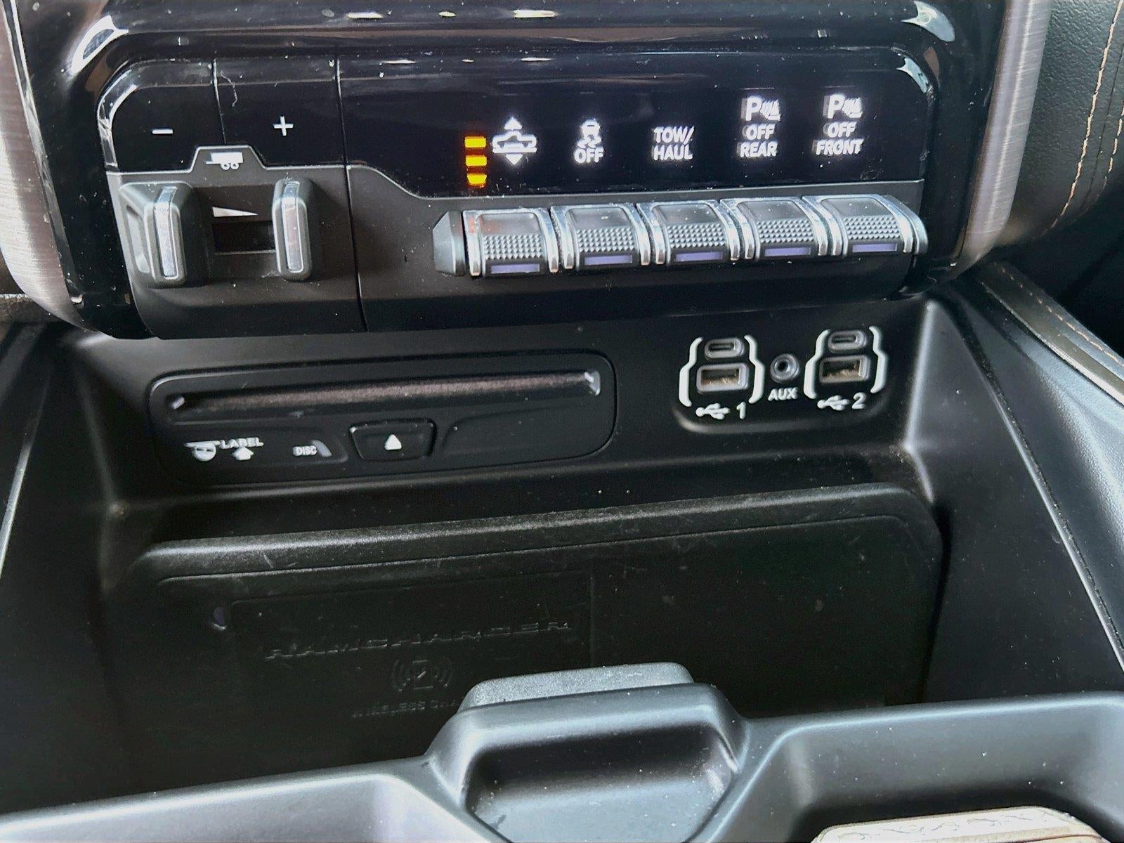 2019 RAM 1500 Longhorn Crew Cab 4x4 5'7' Box