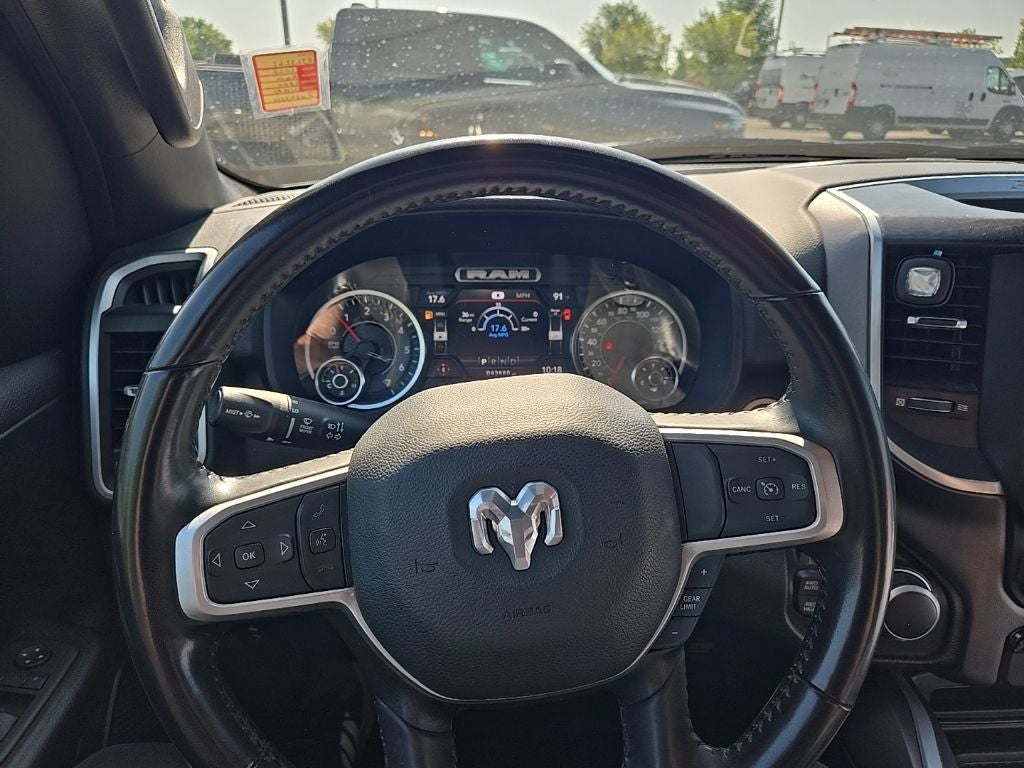 2022 RAM 1500 Big Horn Crew Cab 4x4 6'4' Box