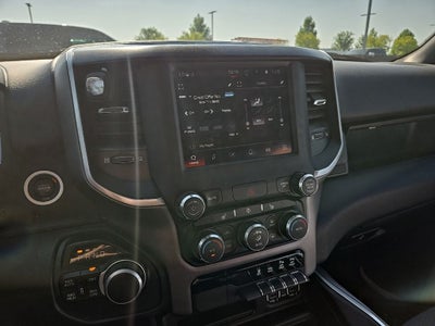 2022 RAM 1500 Big Horn Crew Cab 4x4 6'4' Box