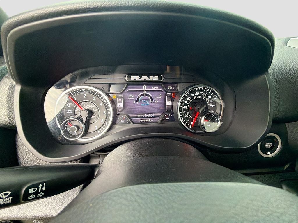 2023 RAM 1500 Big Horn Crew Cab 4x4 6'4' Box