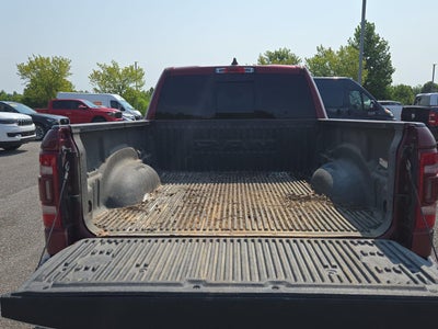 2019 RAM 1500 Laramie Crew Cab 4x4 6'4' Box