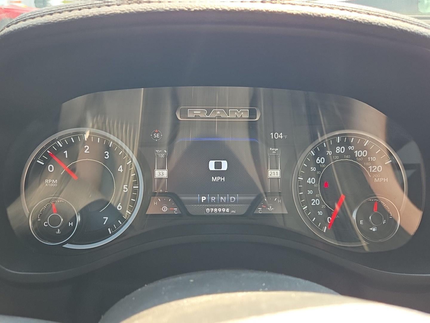 2019 RAM 1500 Laramie Crew Cab 4x4 6'4' Box