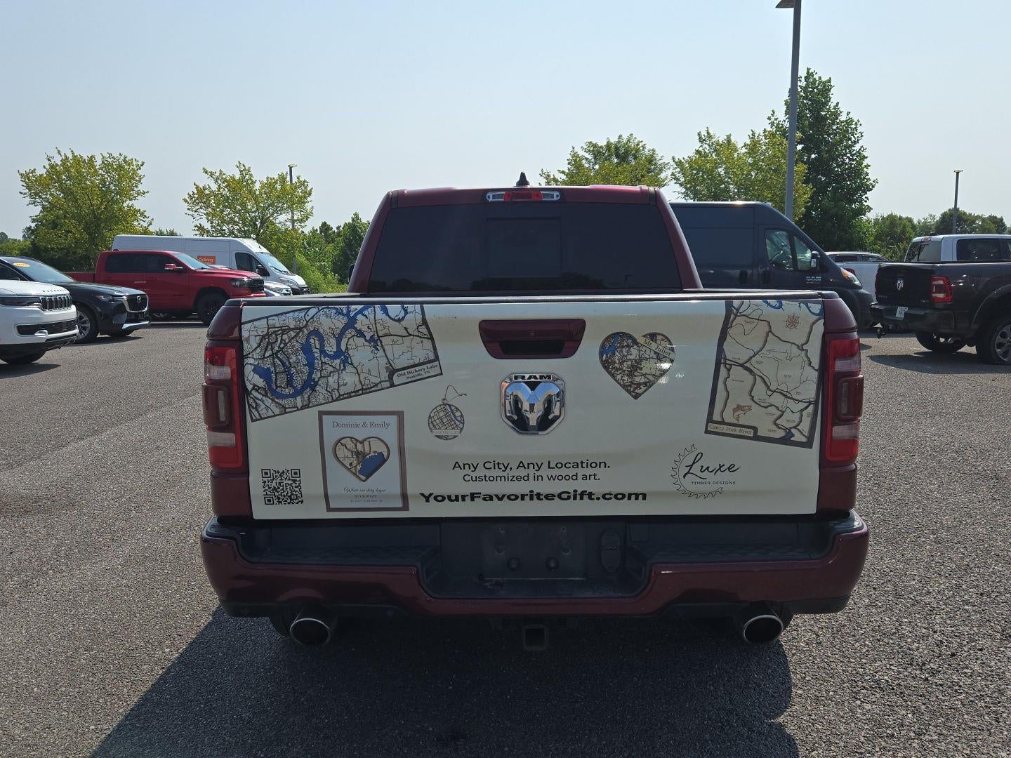 2019 RAM 1500 Laramie Crew Cab 4x4 6'4' Box
