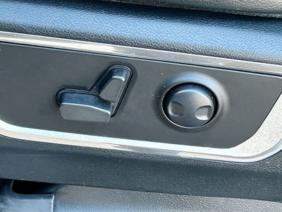 2022 RAM 1500 Laramie Crew Cab 4x4 6'4' Box