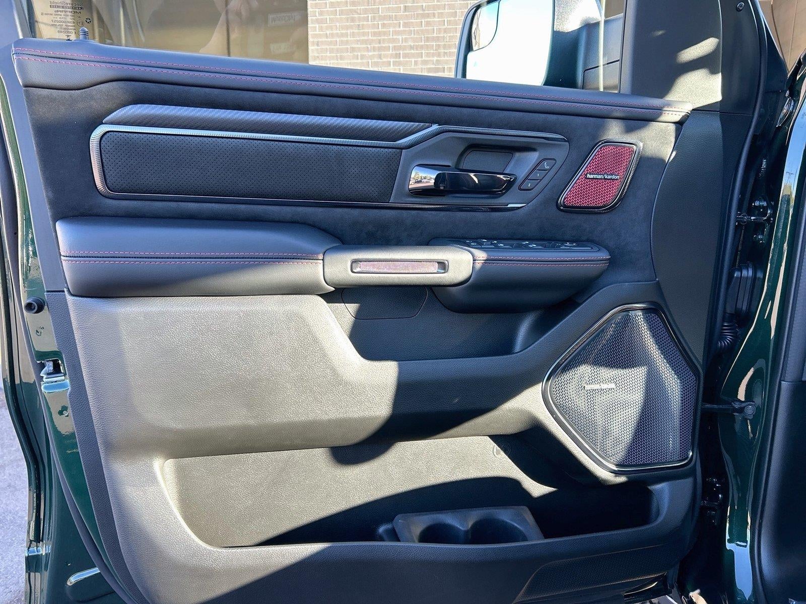 2027 RAM Ram 1500 RAM 1500 TRX SRT CREW CAB 4X4 5'7' BOX