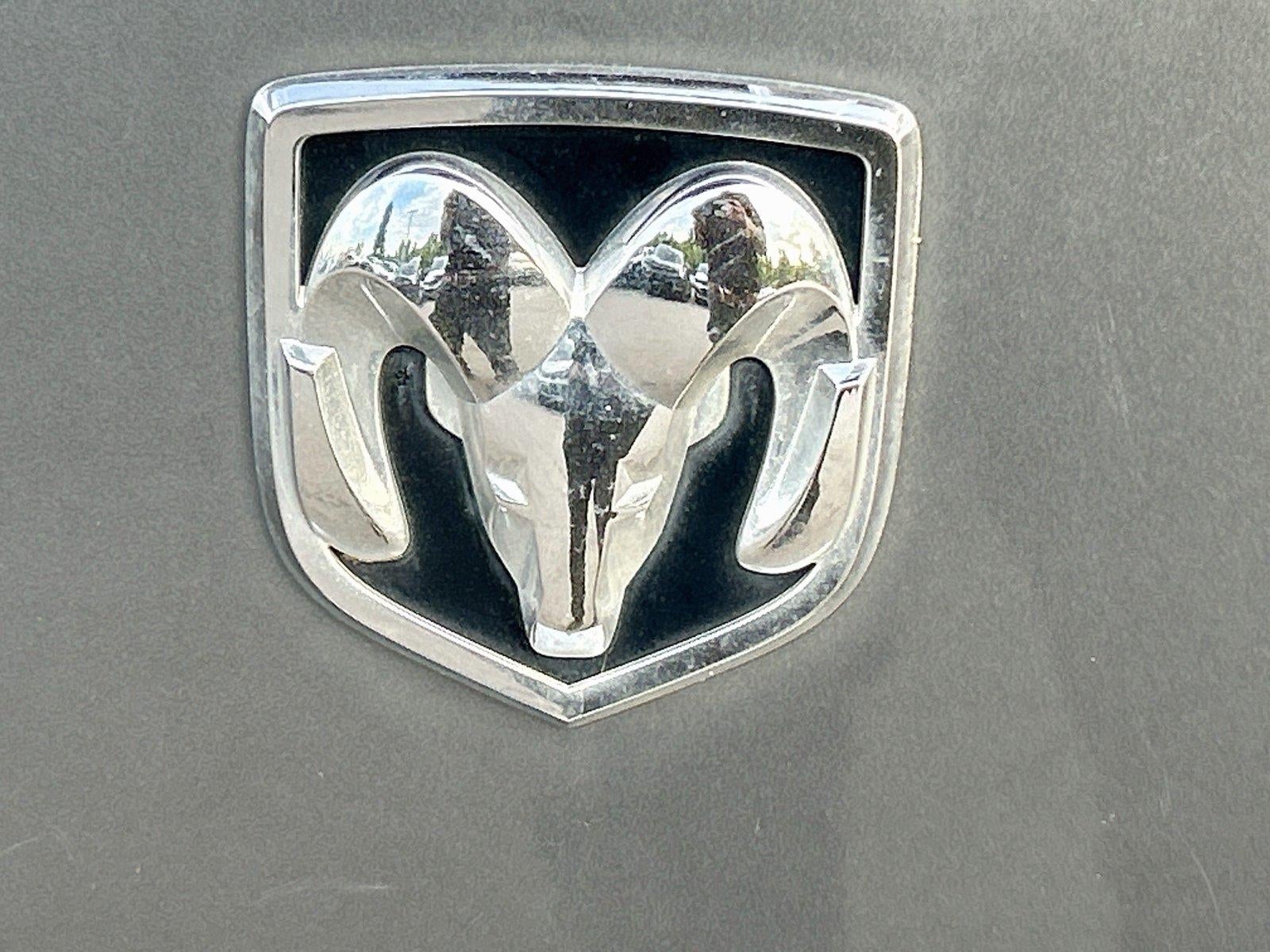2005 Dodge Dakota SLT