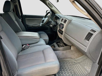 2005 Dodge Dakota SLT