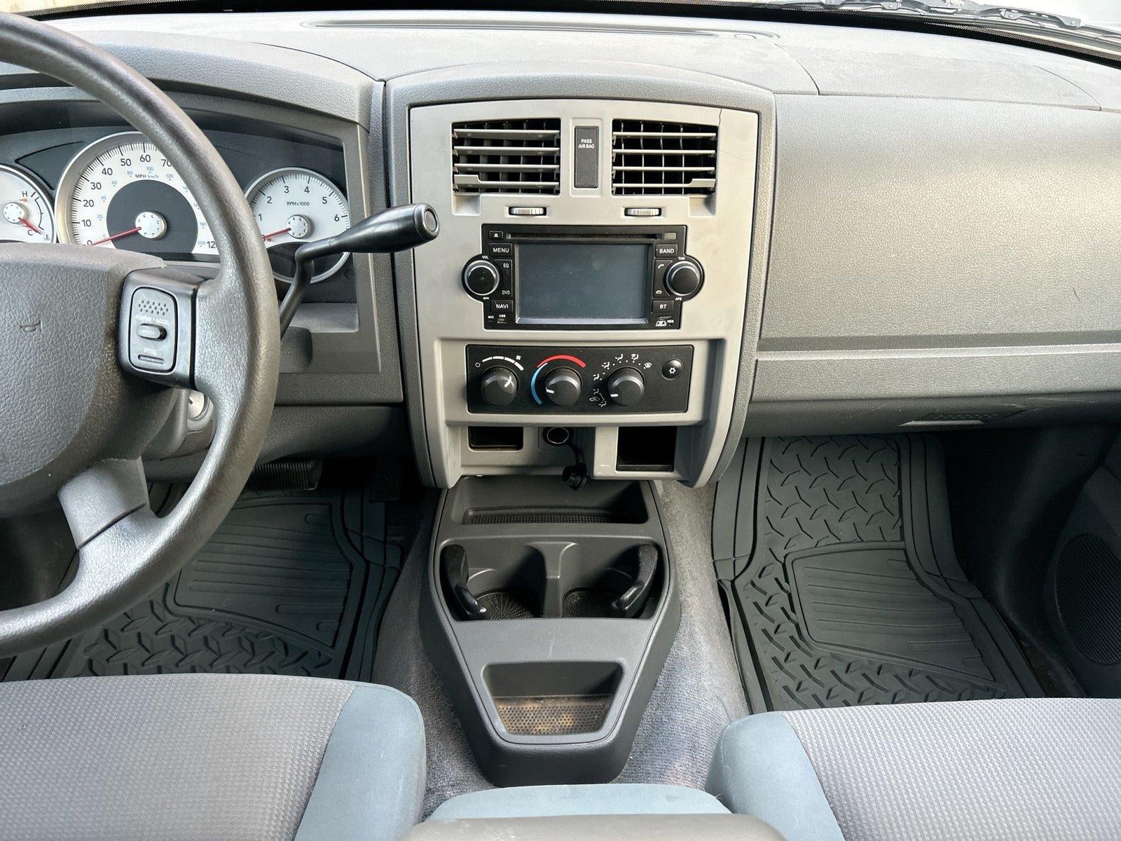2005 Dodge Dakota SLT