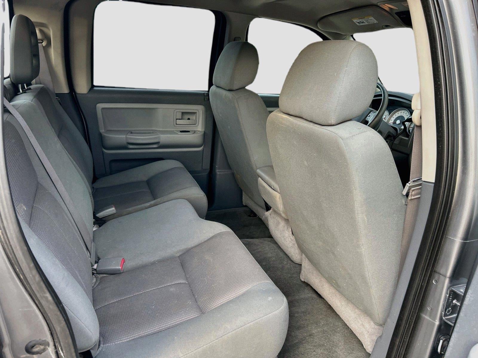 2005 Dodge Dakota SLT