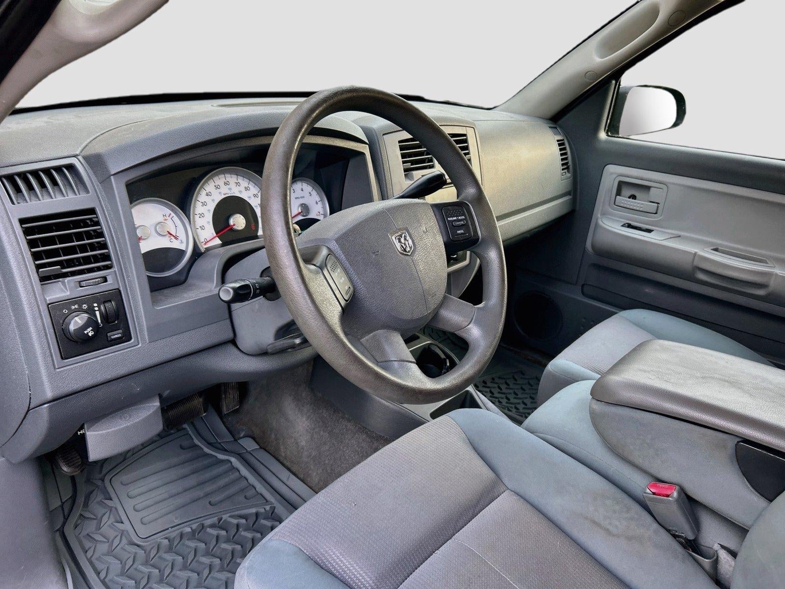 2005 Dodge Dakota SLT