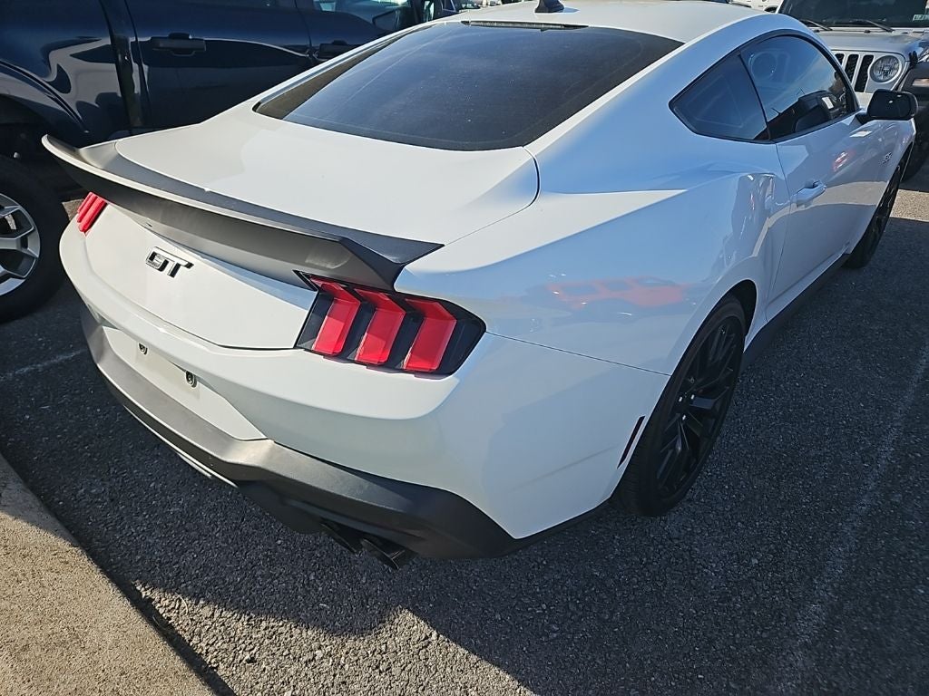 2024 Ford Mustang GT Premium Fastback