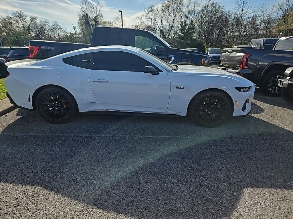 2024 Ford Mustang GT Premium Fastback