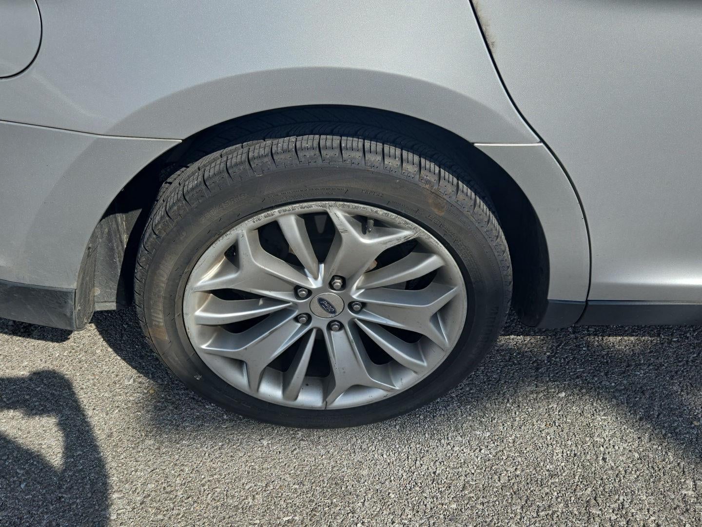 2015 Ford Taurus Limited