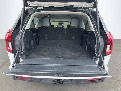 2025 Ford Expedition Active MAX