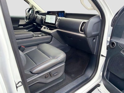2025 Ford Expedition Active MAX