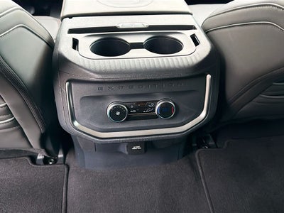 2025 Ford Expedition Active MAX