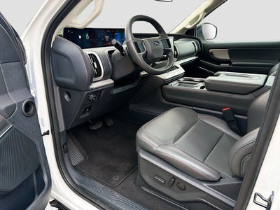2025 Ford Expedition Active MAX