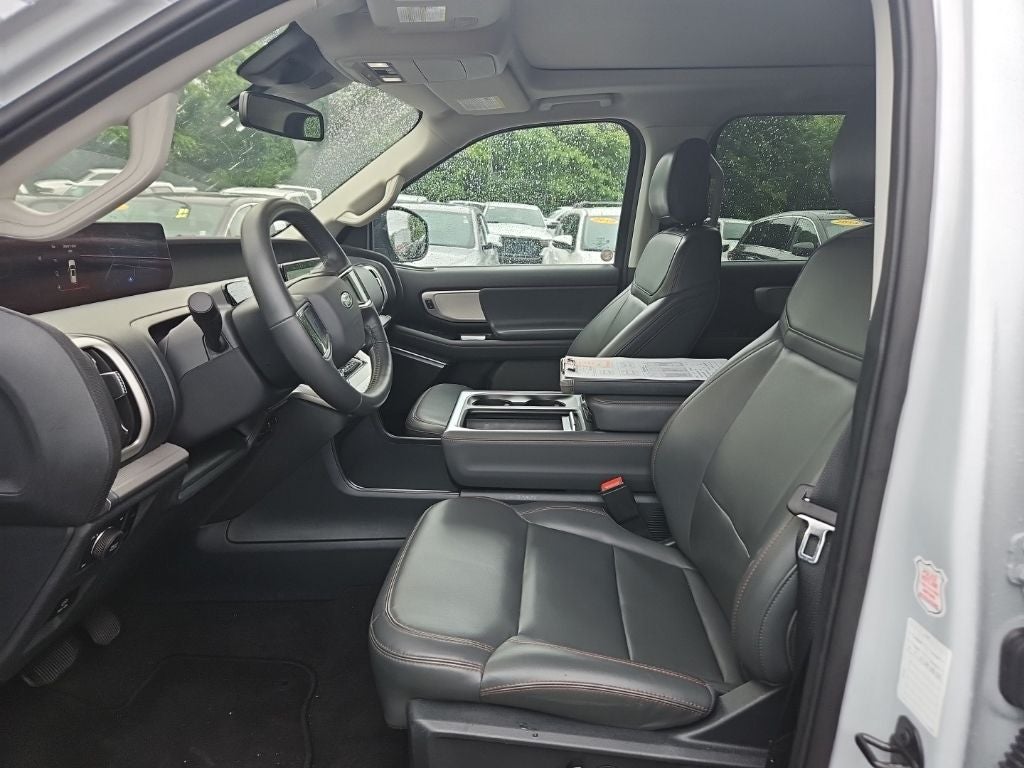 2025 Ford Expedition Active MAX