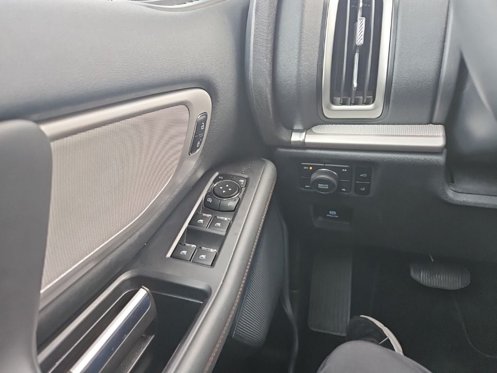 2025 Ford Expedition Active MAX