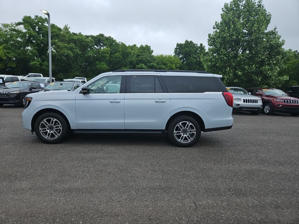 2025 Ford Expedition Active MAX