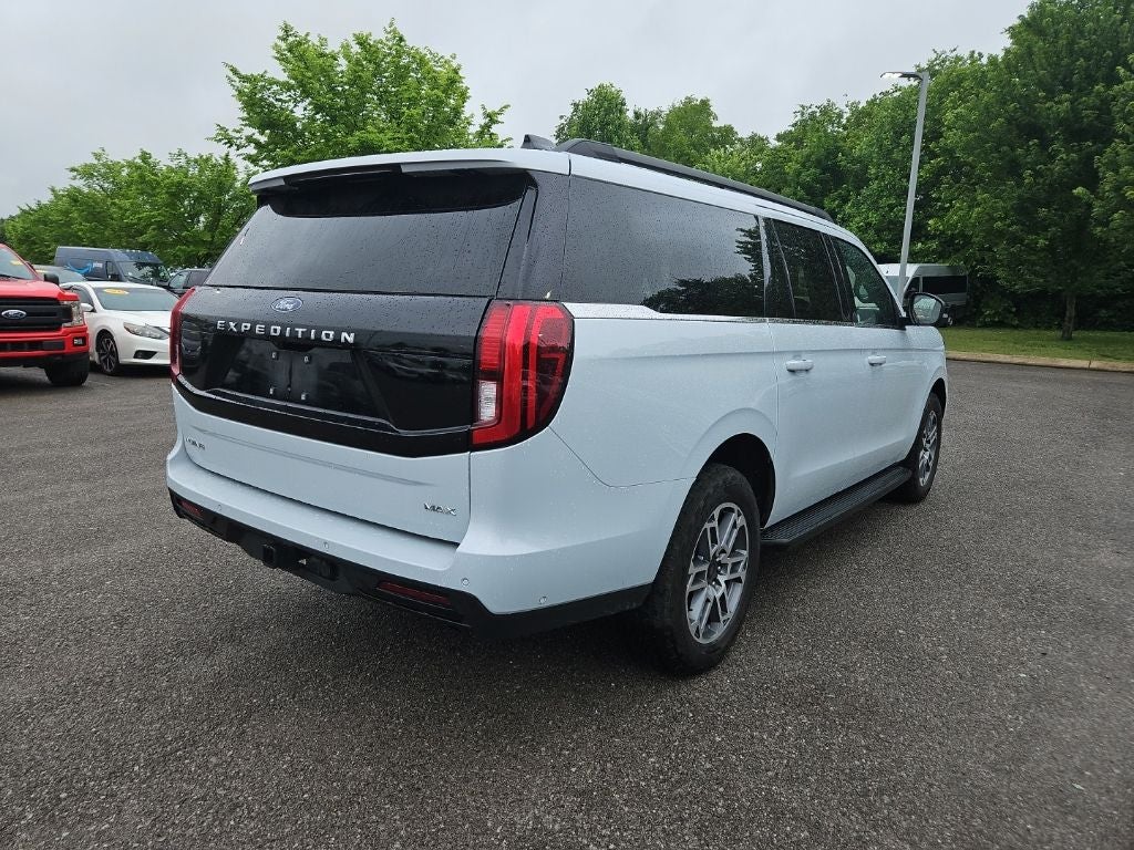 2025 Ford Expedition Active MAX
