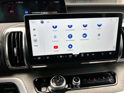 2025 Ford Expedition Platinum MAX