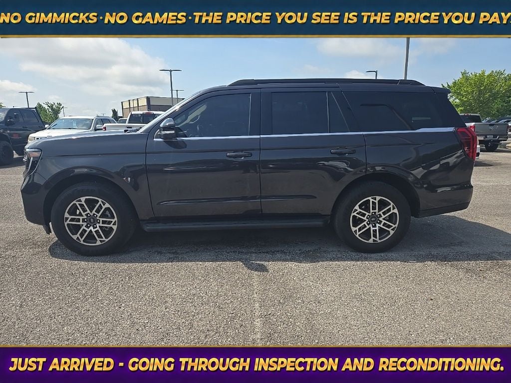 2025 Ford Expedition Active