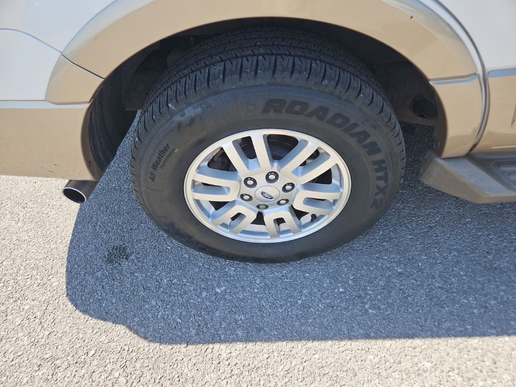 2011 Ford Expedition XLT