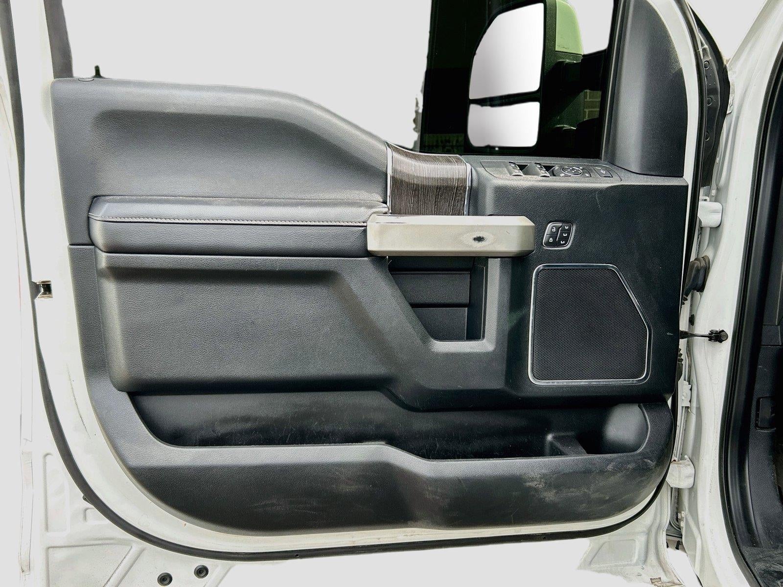 2021 Ford F-350 LARIAT