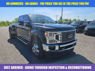 2022 Ford F-350SD Lariat