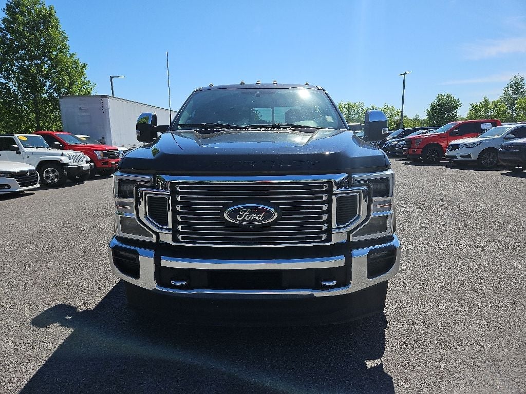 2022 Ford F-350SD Lariat