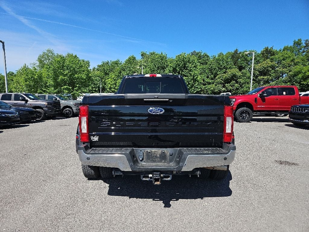 2022 Ford F-350SD Lariat