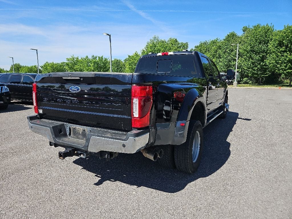 2022 Ford F-350SD Lariat