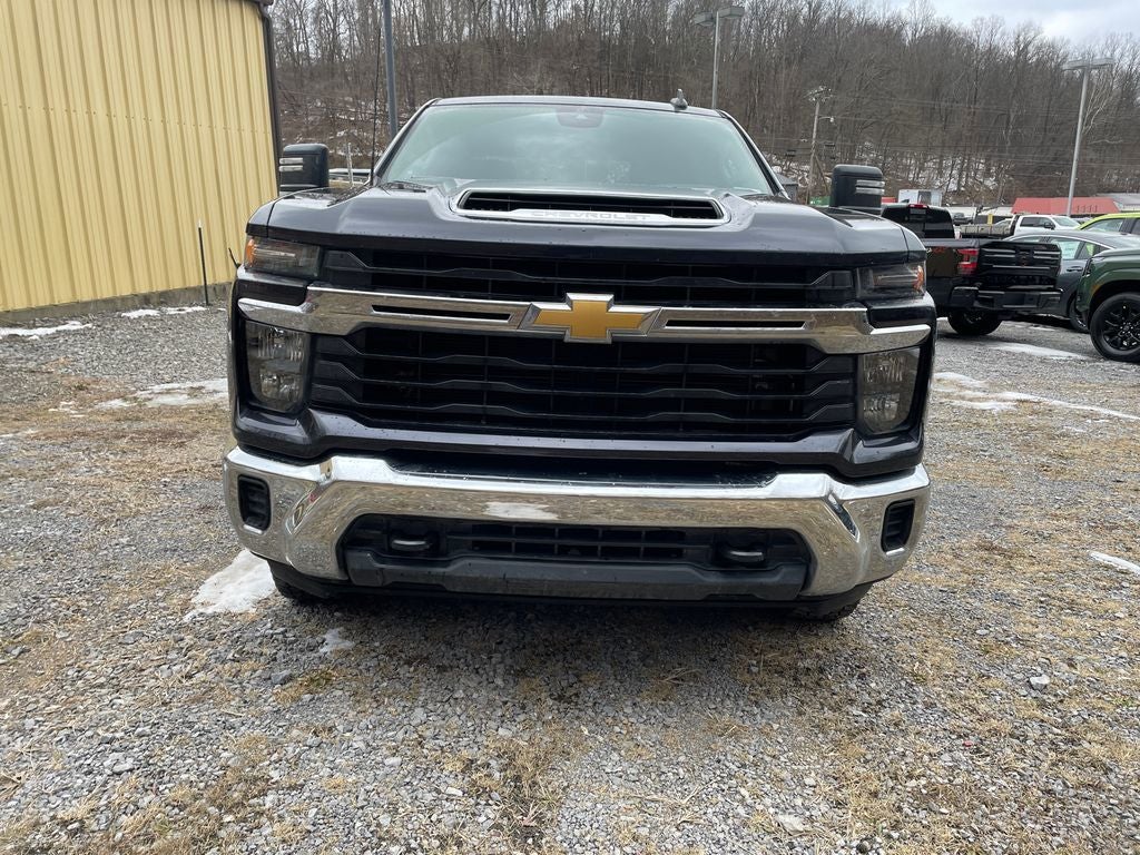 2024 Chevrolet Silverado 2500HD 4WD Crew Cab Long Bed LT