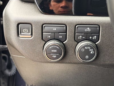 2024 Chevrolet Silverado 2500HD 4WD Crew Cab Long Bed LT